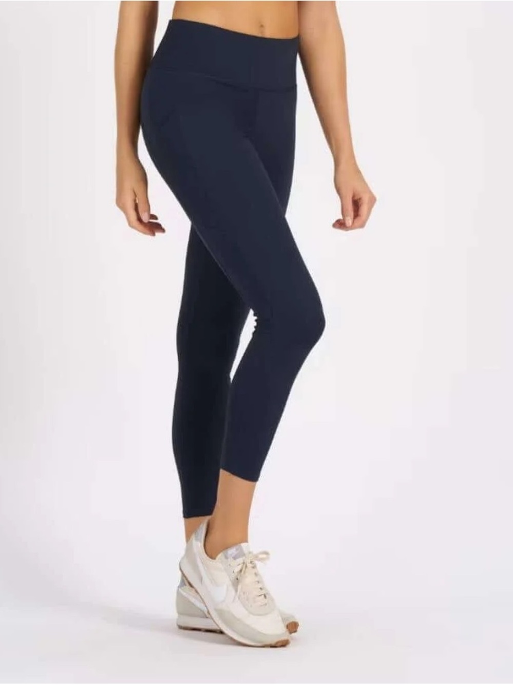 Vuori stride legging in ink medium